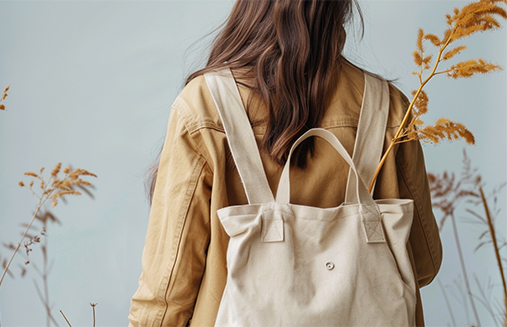 캔버스 가방의 인기 증가: 지속 가능한 패션으로의 전환26-1.jpg